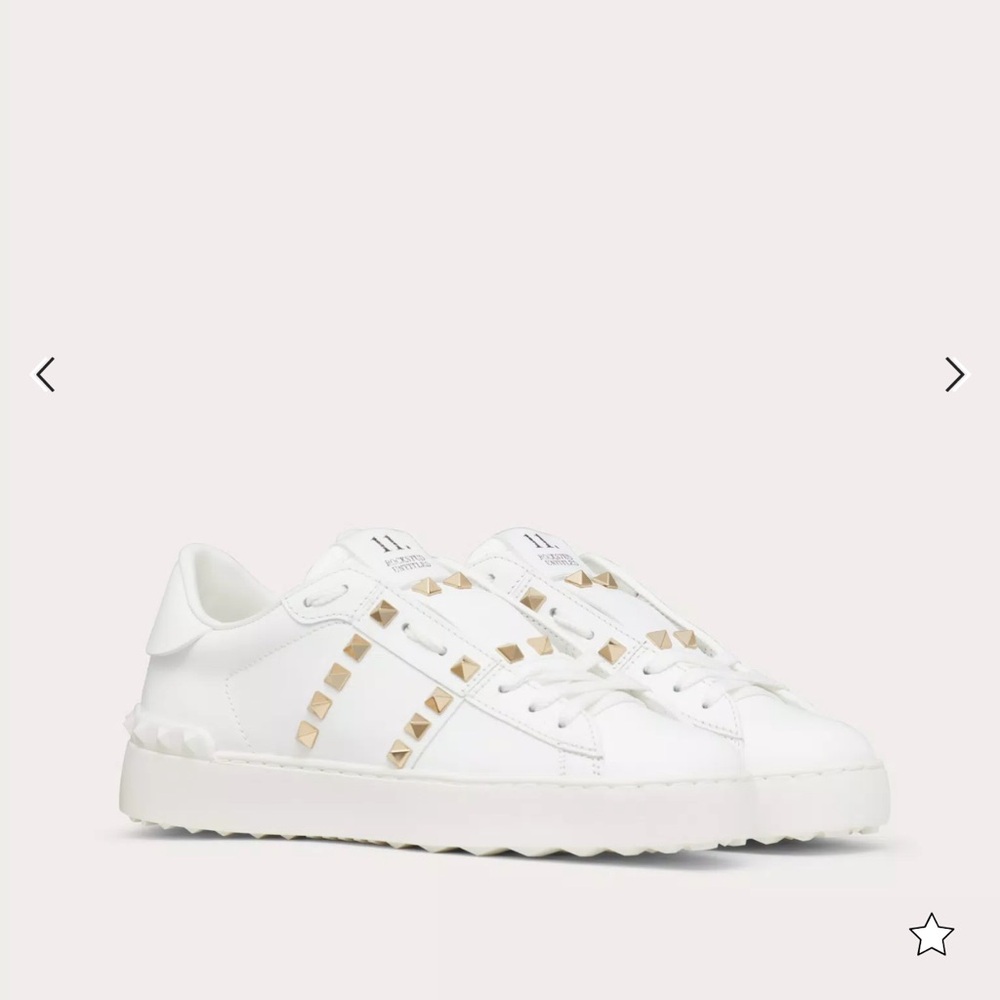 Used Condition Valentino Rockstud Sneaker